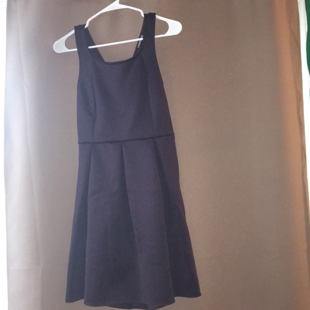 Plum peplum dress!👗